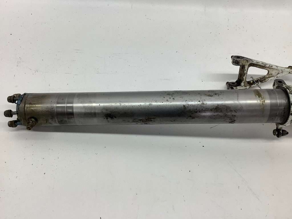 35-825100 Beechcraft Bonanza 35 Nose Gear Strut (35-825100)