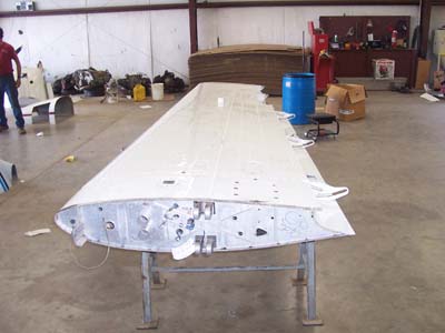 2022001-6 Cessna 177RG Cardinal L/H Wing