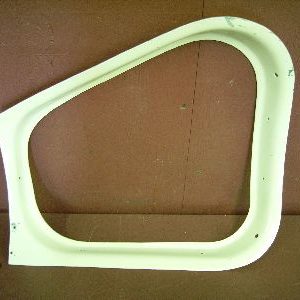 Beechcraft Bonanza R/H Baggage Window Moulding