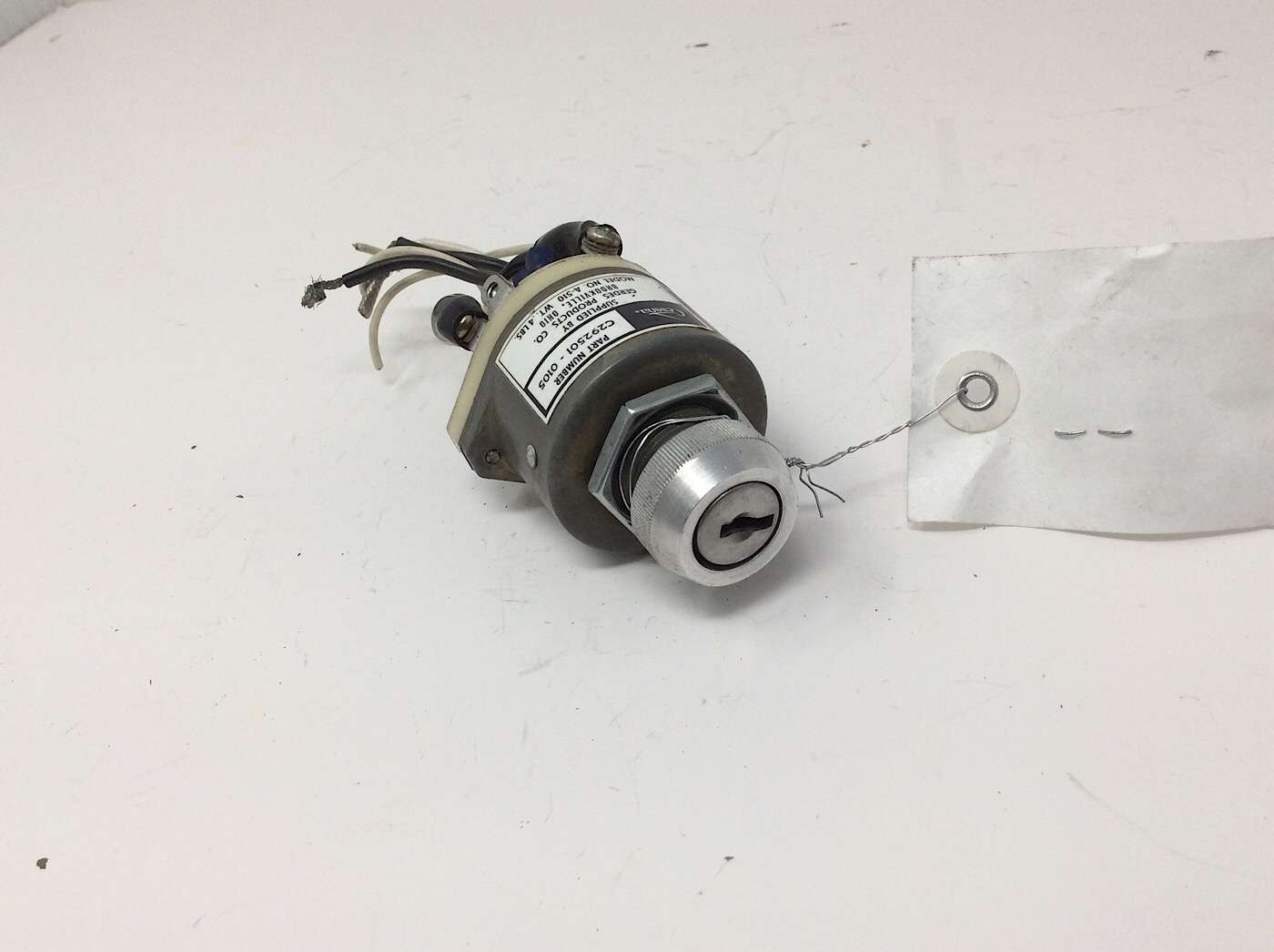 C2925010105 Cessna Ignition Switch (Less Key)