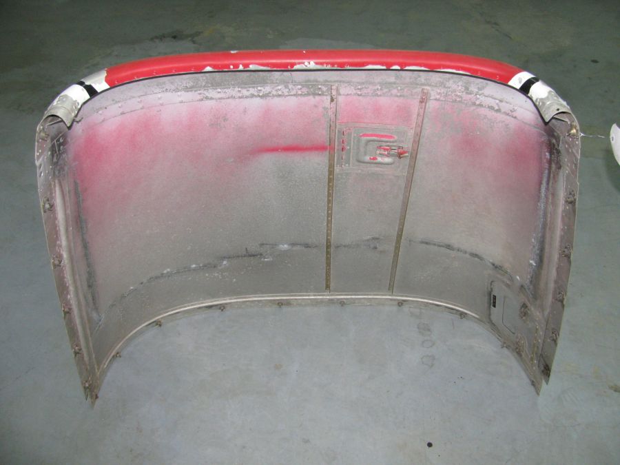 Cessna 182 Wide Body Upper Top Cowling (Dents)