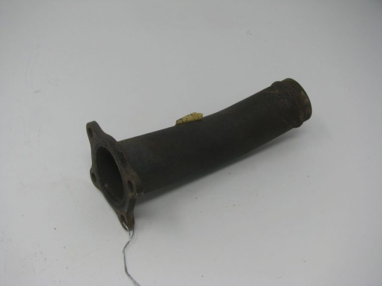 Cessna 182 Center Exhaust Tube Riser