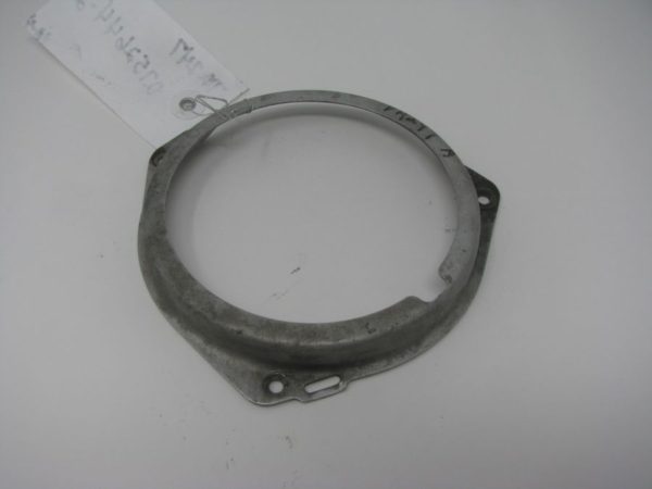 Cessna 182 R/H Landing Light Ring