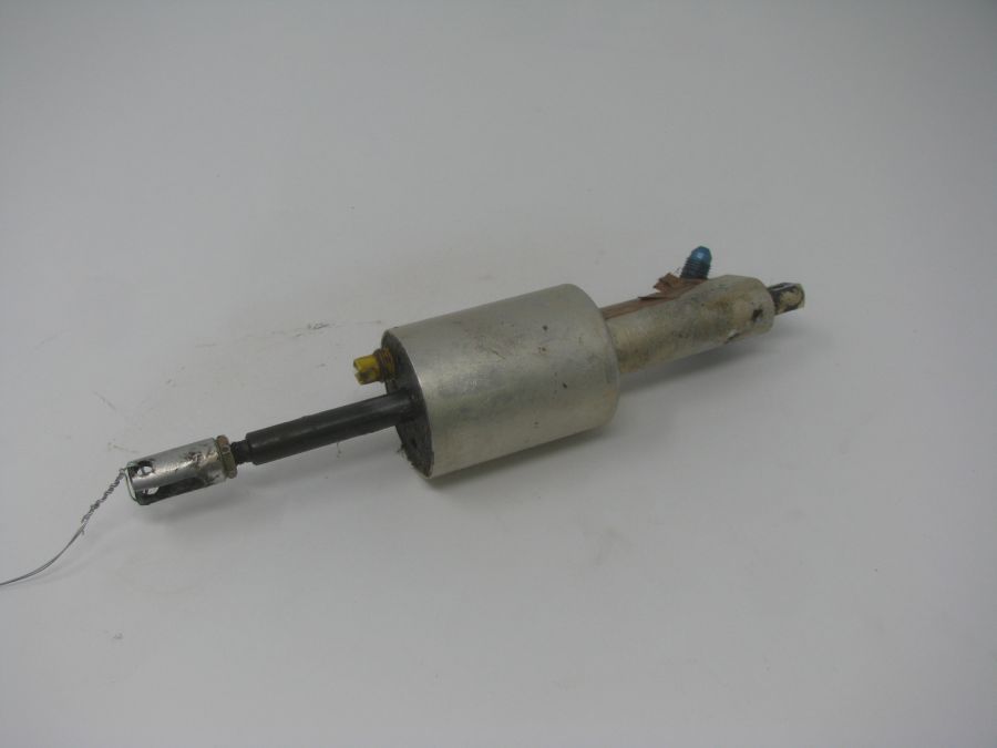 9882010-1 Cessna Brake Master Cylinder