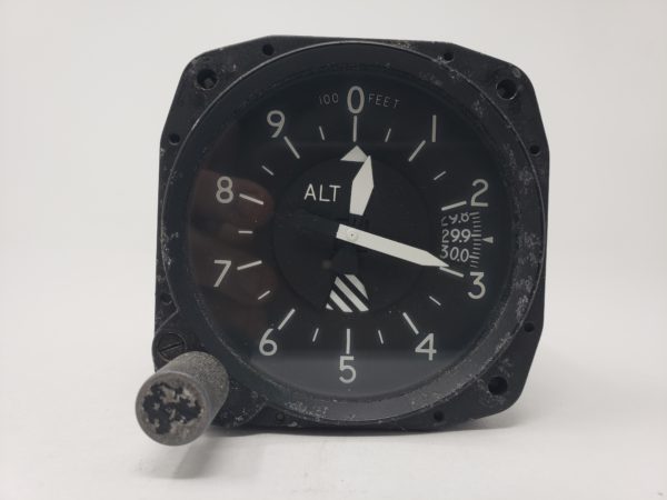 United Instruments Altimeter